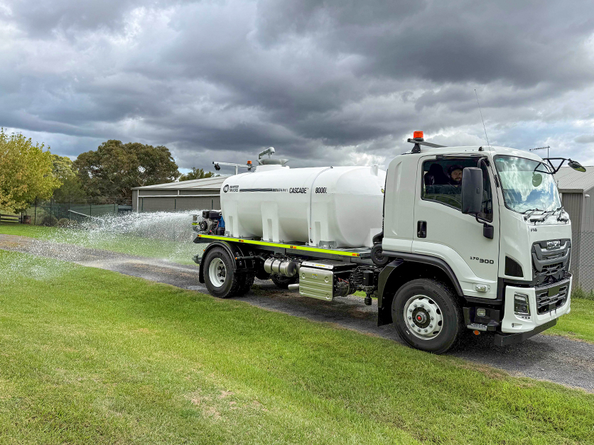Cascade™ 8,000L Water Truck