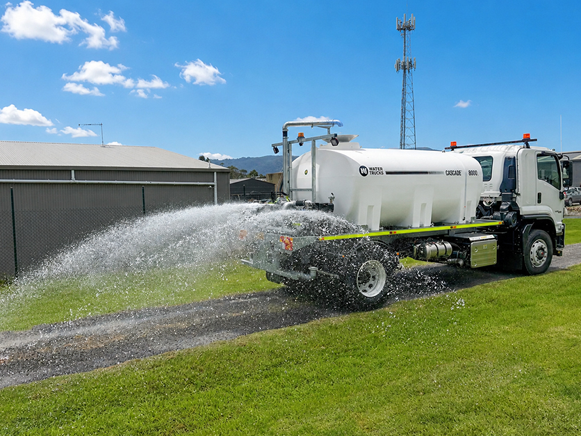 Cascade™ 8,000L Water Truck